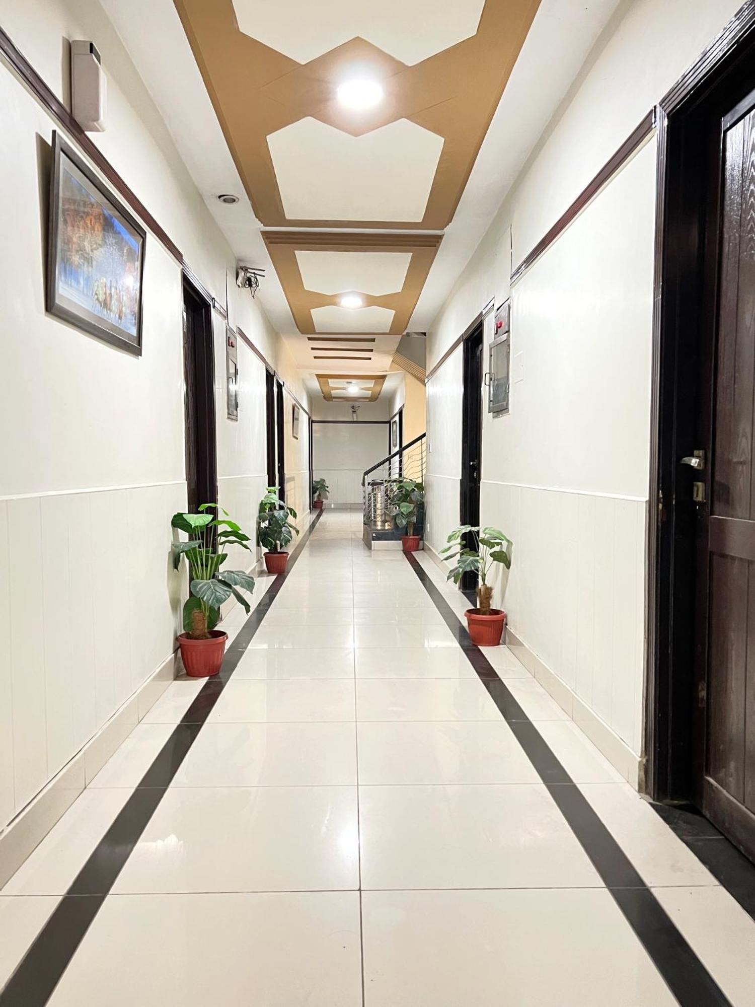 The Grand Hotel ملتان المظهر الخارجي الصورة