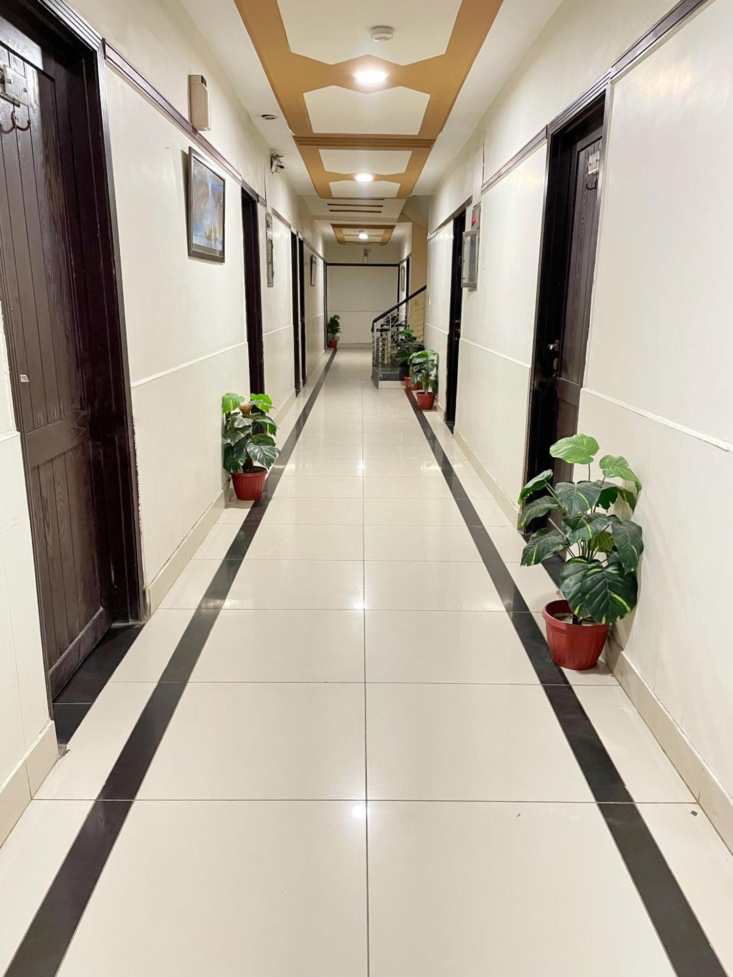 The Grand Hotel ملتان المظهر الخارجي الصورة