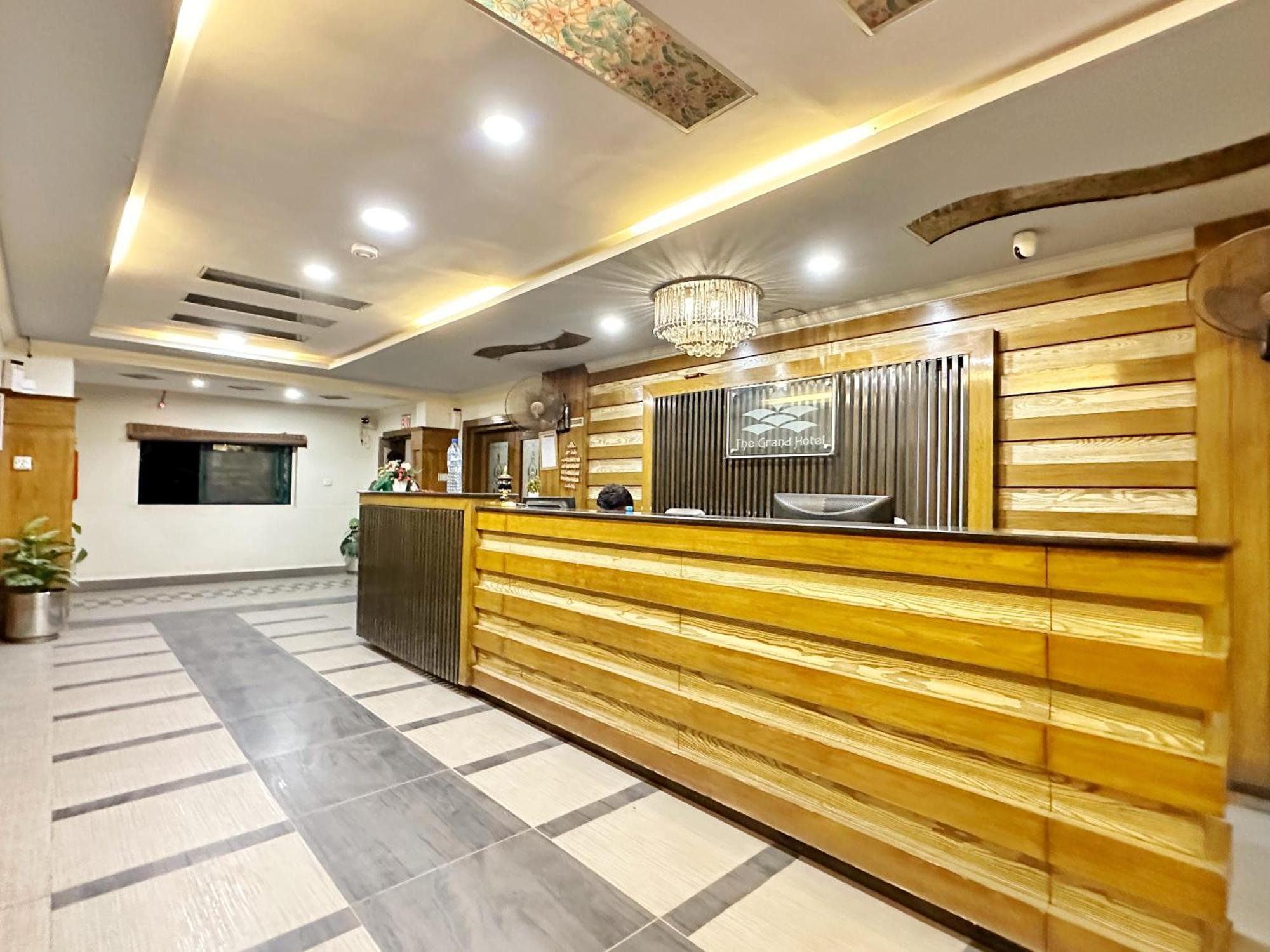 The Grand Hotel ملتان المظهر الخارجي الصورة