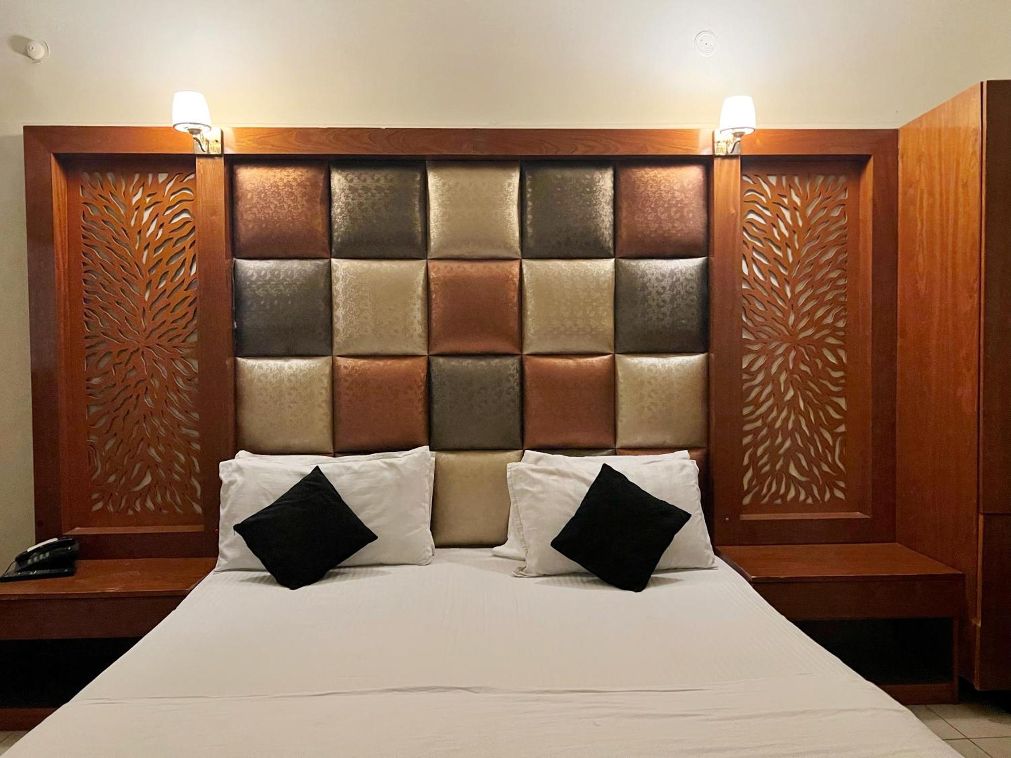 The Grand Hotel ملتان المظهر الخارجي الصورة
