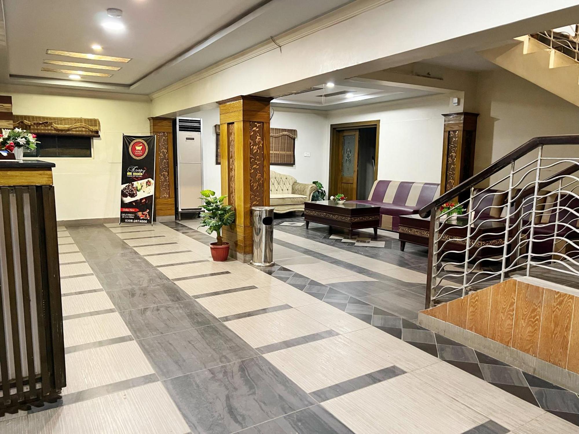 The Grand Hotel ملتان المظهر الخارجي الصورة