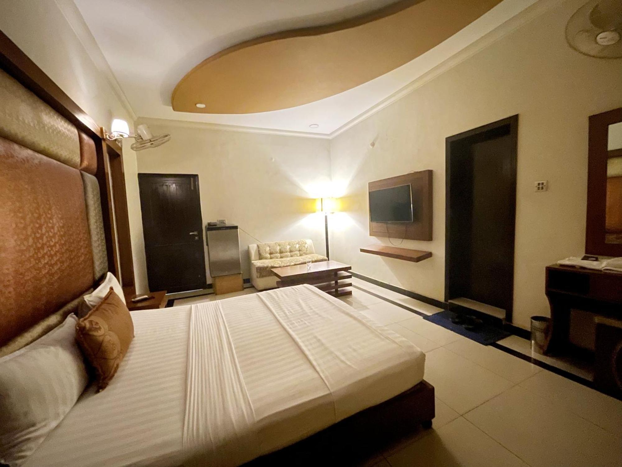 The Grand Hotel ملتان المظهر الخارجي الصورة