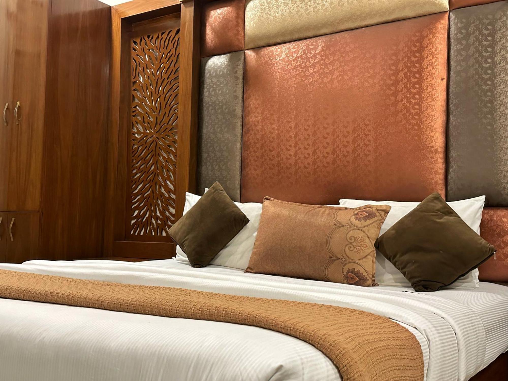The Grand Hotel ملتان المظهر الخارجي الصورة