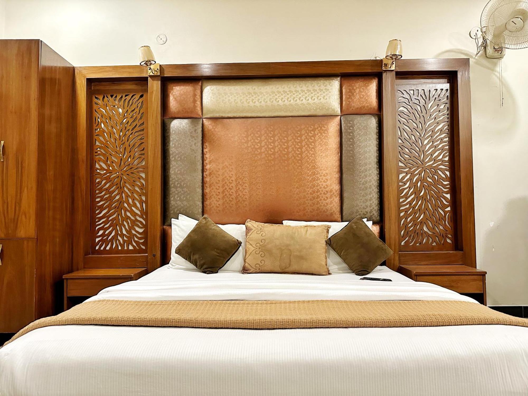 The Grand Hotel ملتان المظهر الخارجي الصورة